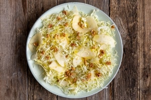 Preparazione Insalata di cavolo cappuccio - Fase 2