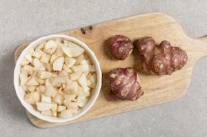 Preparazione Minestra di cavolo nero e fagioli cannellini - Fase 1