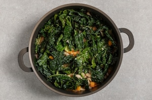 Preparazione Minestra di cavolo nero e fagioli cannellini - Fase 4