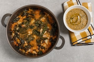 Preparazione Minestra di cavolo nero e fagioli cannellini - Fase 5