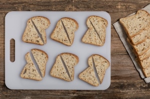 Preparazione Mini sandwich senza glutine con mousse di gorgonzola - Fase 2