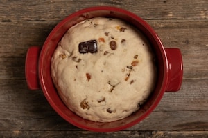 Preparazione Pane rustico senza glutine con arancia candita e cioccolato - Fase 3