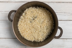 Preparazione Risotto zafferano, salsiccia e raspadüra - Fase 2