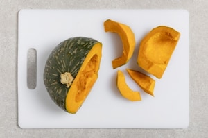 Preparazione Spaghetti al ragù di zucca - Fase 1