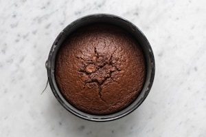 Preparazione Torta all'acqua al cacao - Fase 2