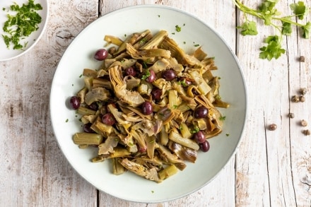 Preparazione Carciofi alla napoletana - Fase 2