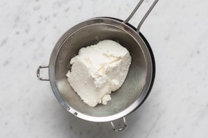Preparazione Crostata con ricotta e marmellata - Fase 1
