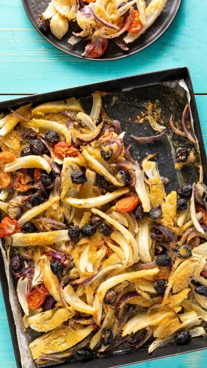 Finocchi gratinati al forno con cipolle e olive