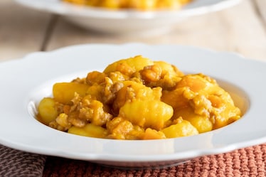 Gnocchi con zucca, salsiccia e porri