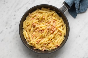 Preparazione Pasta con salmone affumicato - Fase 2