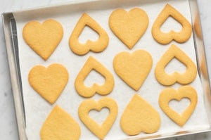 Preparazione Biscotti di San Valentino - Fase 4