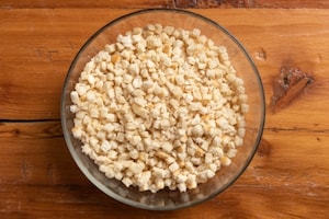 Preparazione Canederli al Puzzone di Moena - Fase 1