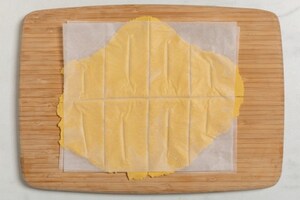 Preparazione Chiacchiere senza glutine - Fase 3