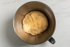 Preparazione Chiacchiere senza glutine - Fase 2