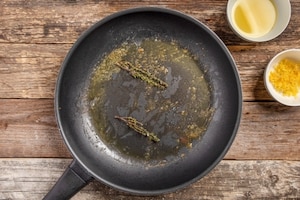 Preparazione Petto di pollo al limone - Fase 2