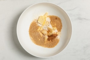 Preparazione Torta alle mele e caffè - Fase 1