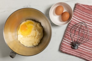 Preparazione Torta alle mele e caffè - Fase 2