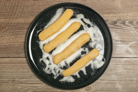 Preparazione Biscotti da inzuppo - Fase 4 Preparazione Biscotti da inzuppo - Fase 4
