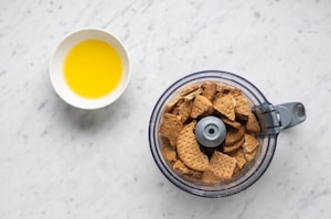 Preparazione Cheesecake alla stracciatella - Fase 1
