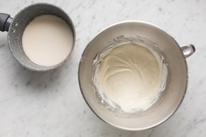 Preparazione Cheesecake alla stracciatella - Fase 2