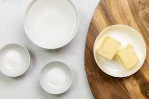 Preparazione Bignè alla crema Chantilly - Fase 1