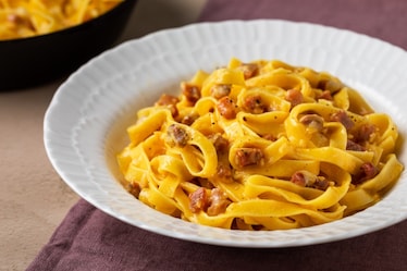 Fettuccine alla papalina