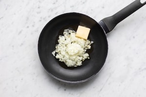 Preparazione Fettuccine alla papalina - Fase 1