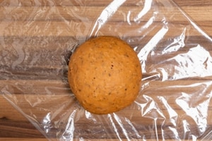 Preparazione Pasta brisée alla mediterranea - Fase 2