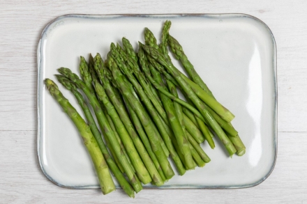 Preparazione Uova e asparagi - Fase 1 Preparazione Uova e asparagi - Fase 1