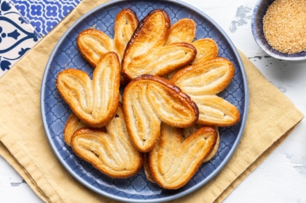 Preparazione Ventagli di pasta sfoglia - Fase 6 Preparazione Ventagli di pasta sfoglia - Fase 6