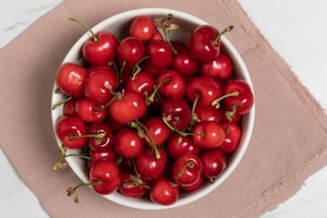 Preparazione Ciliegie sotto grappa - Fase 1