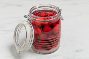 Preparazione Ciliegie sotto grappa - Fase 3