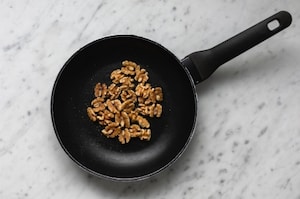 Preparazione Pesto di lattuga - Fase 1