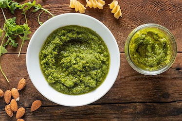Pesto di mandorle e rucola