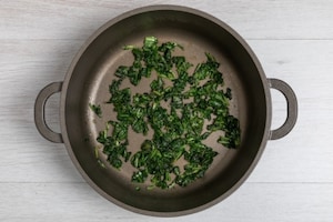 Preparazione Risotto al tarassaco - Fase 2