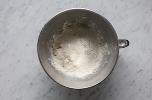 Preparazione Sbriciolata fragole e mascarpone - Fase 2