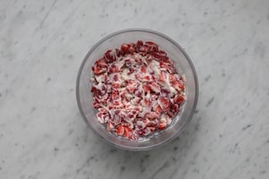 Preparazione Sbriciolata fragole e mascarpone - Fase 3