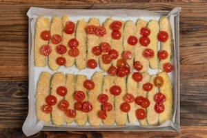 Preparazione Zucchine gratinate con pomodori - Fase 4