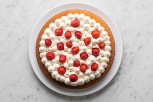 Preparazione Crostata morbida alle fragole - Fase 4