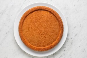 Preparazione Crostata morbida salata con crudo e mozzarelline - Fase 1