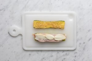 Preparazione Involtini di zucchine al forno - Fase 2