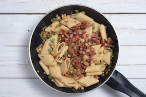 Preparazione Pasta zucchine e pancetta - Fase 3