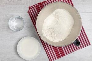 Preparazione Focaccine Esselunga fatte in casa - Fase 1