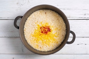 Preparazione Risotto allo zafferano - Fase 2
