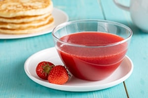 Preparazione Sciroppo di fragole - Fase 3