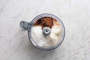 Preparazione Torta semplice in 5 minuti  - Fase 1