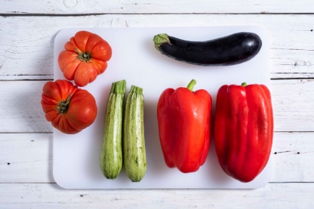 Preparazione Verdure gratinate al forno - Fase 1 Preparazione Verdure gratinate al forno - Fase 1