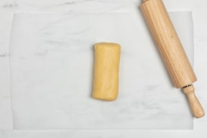 Preparazione Crostata frangipane al pistacchio e lamponi - Fase 1