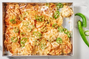 Preparazione Nachos al formaggio  - Fase 2