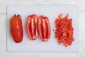 Preparazione Pasta fredda con salmone affumicato - Fase 1